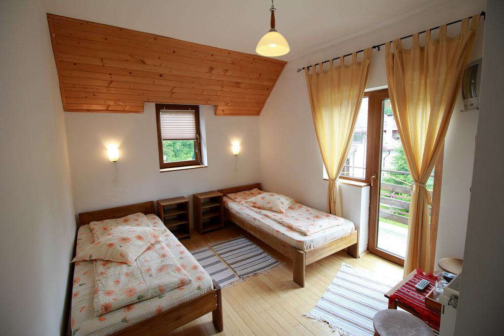 Vila Sucu Otel Poiana Mărului Oda fotoğraf